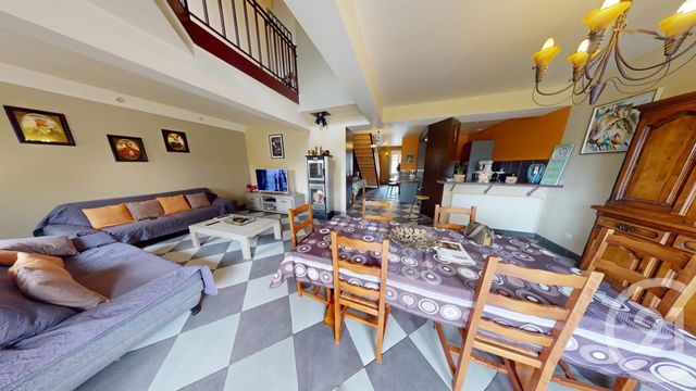 Maison à vendre - 6 pièces - 170 m2 - St Quentin - 02 - PICARDIE