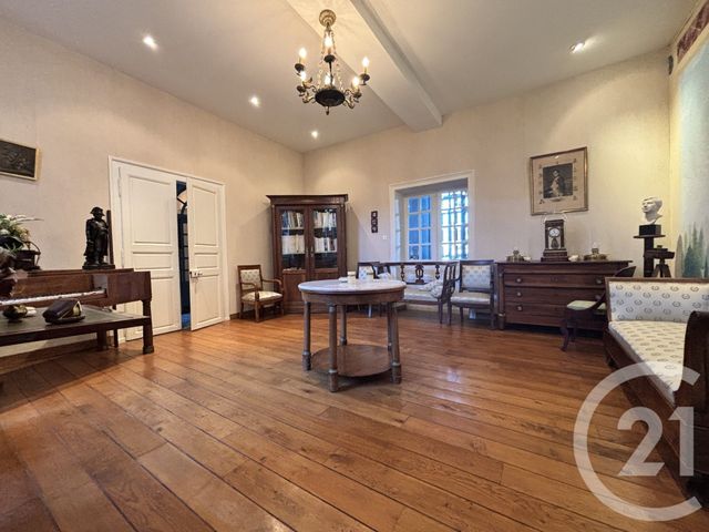 Maison &agrave; vendre - 12 pi&egrave;ces - 422 m2 - Fresnoy Le Grand - 02 - PICARDIE