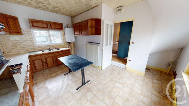 Appartement F5 à vendre - 5 pièces - 91,37 m2 - St Quentin - 02 - PICARDIE