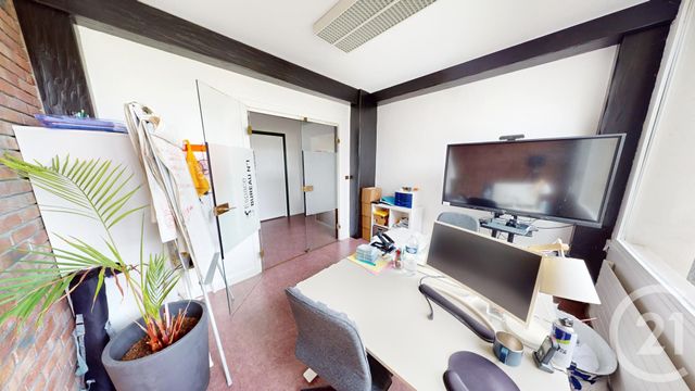 Maison à vendre - 7 pièces - 224 m2 - St Quentin - 02 - PICARDIE