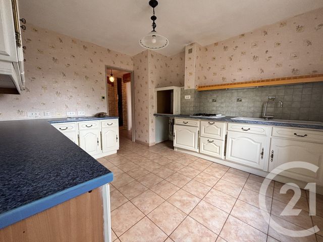 Appartement &agrave; vendre - 3 pi&egrave;ces - 80 m2 - St Quentin - 02 - PICARDIE