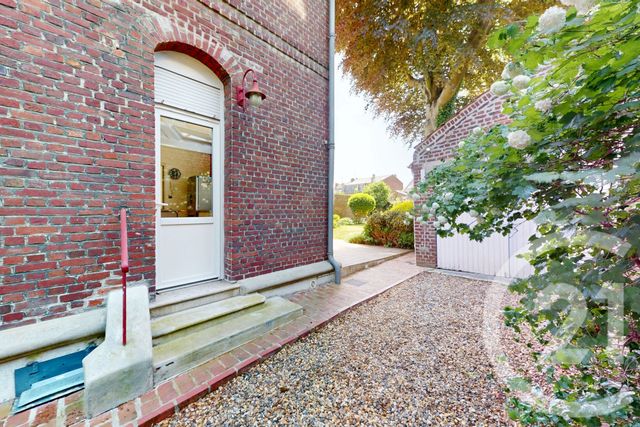 Maison à vendre - 10 pièces - 227 m2 - St Quentin - 02 - PICARDIE