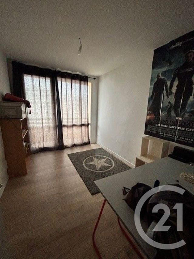 Appartement &agrave; vendre - 5 pi&egrave;ces - 67 m2 - St Quentin - 02 - PICARDIE