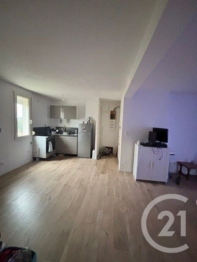 Appartement &agrave; vendre - 5 pi&egrave;ces - 67 m2 - St Quentin - 02 - PICARDIE