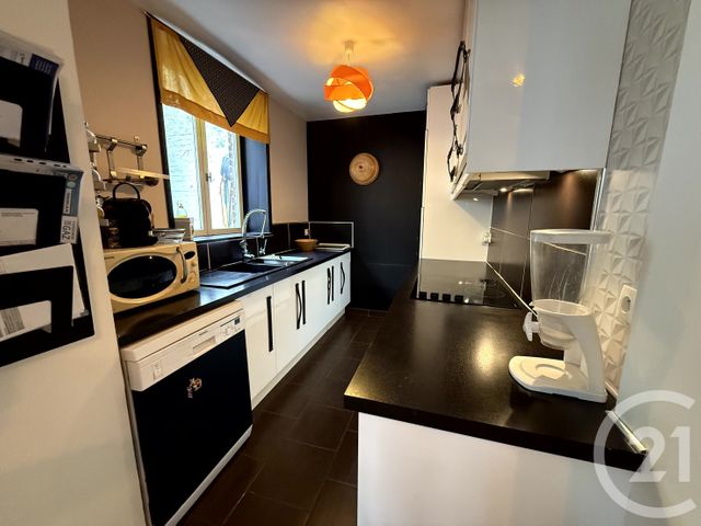 Maison à vendre - 7 pièces - 141,81 m2 - St Quentin - 02 - PICARDIE