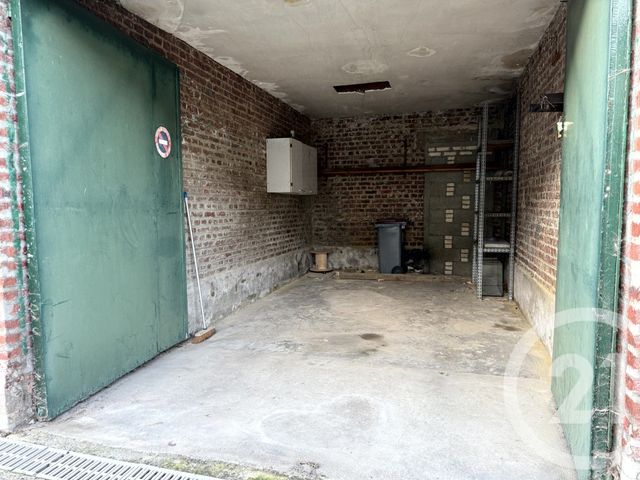 Parking &agrave; vendre - 17,80 m2 - St Quentin - 02 - PICARDIE