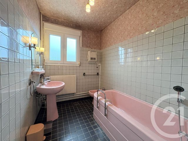 Maison &agrave; vendre - 9 pi&egrave;ces - 179,40 m2 - St Quentin - 02 - PICARDIE