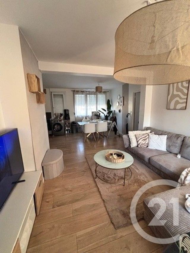Appartement &agrave; vendre - 5 pi&egrave;ces - 66 m2 - St Quentin - 02 - PICARDIE