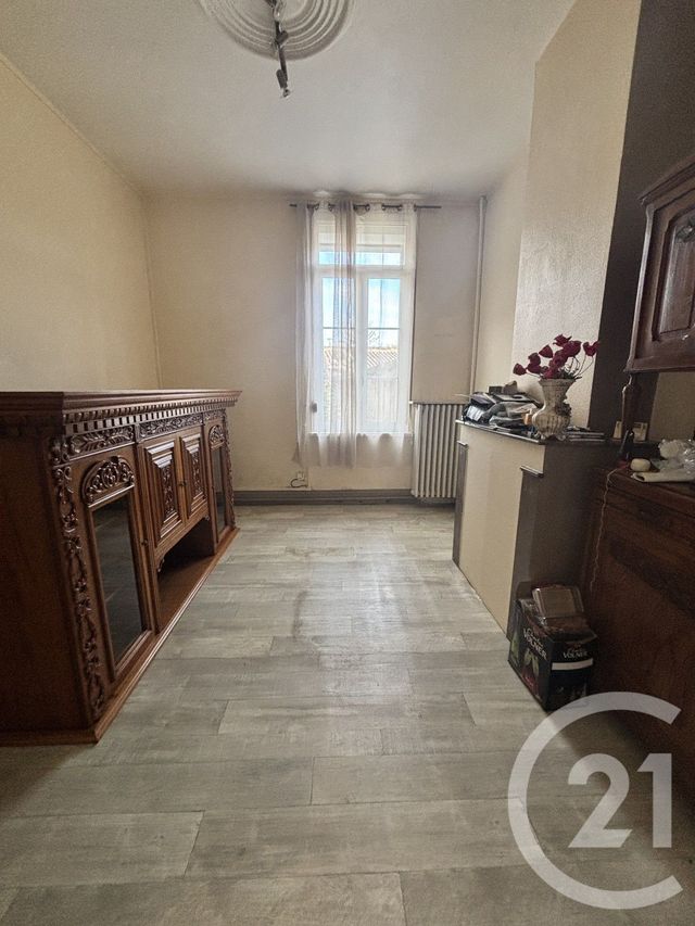 Maison &agrave; vendre - 3 pi&egrave;ces - 77 m2 - St Quentin - 02 - PICARDIE