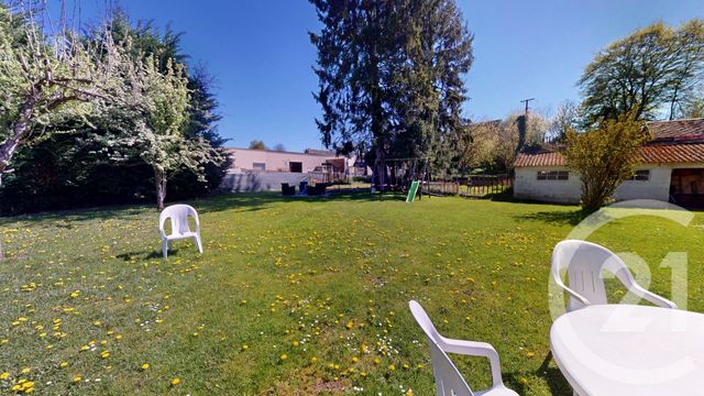 Maison &agrave; vendre - 7 pi&egrave;ces - 165,80 m2 - Essigny Le Petit - 02 - PICARDIE