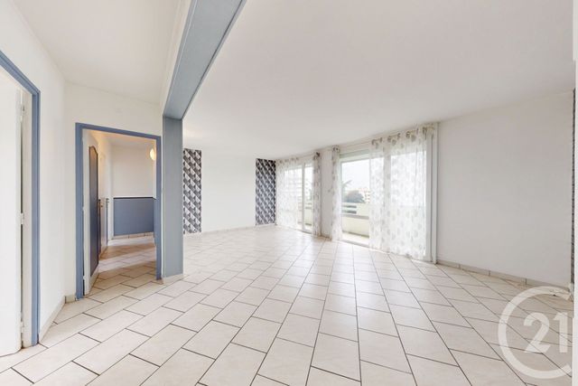 Appartement T4 &agrave; vendre - 4 pi&egrave;ces - 66,60 m2 - St Quentin - 02 - PICARDIE