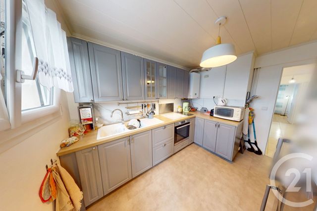 Appartement T3 &agrave; vendre - 4 pi&egrave;ces - 72 m2 - St Quentin - 02 - PICARDIE