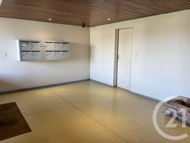 Appartement F2 &agrave; vendre - 2 pi&egrave;ces - 52,52 m2 - St Quentin - 02 - PICARDIE
