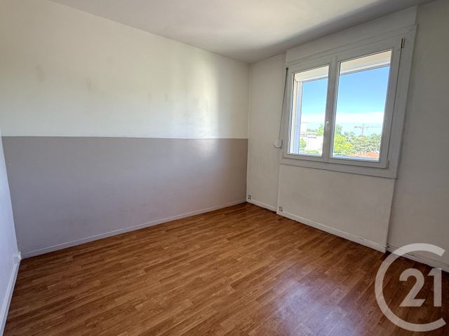 Appartement F3 &agrave; vendre - 3 pi&egrave;ces - 55,70 m2 - St Quentin - 02 - PICARDIE