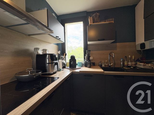 Appartement F5 &agrave; vendre - 5 pi&egrave;ces - 78 m2 - St Quentin - 02 - PICARDIE
