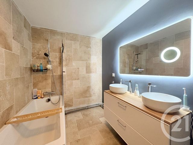 Appartement F5 &agrave; vendre - 5 pi&egrave;ces - 94 m2 - St Quentin - 02 - PICARDIE