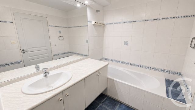 Appartement F4 &agrave; vendre - 4 pi&egrave;ces - 100,05 m2 - Vannes - 56 - BRETAGNE