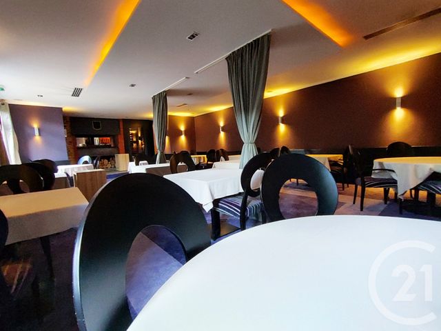 Local commercial à louer - 400.0 m2 - 56 - Morbihan