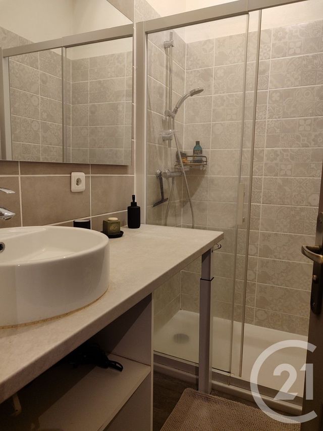 Appartement F3 &agrave; louer - 3 pi&egrave;ces - 58,71 m2 - Vannes - 56 - BRETAGNE