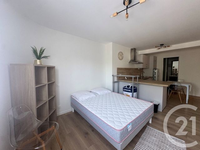 Appartement Studio &agrave; louer - 1 pi&egrave;ce - 31 m2 - Vannes - 56 - BRETAGNE