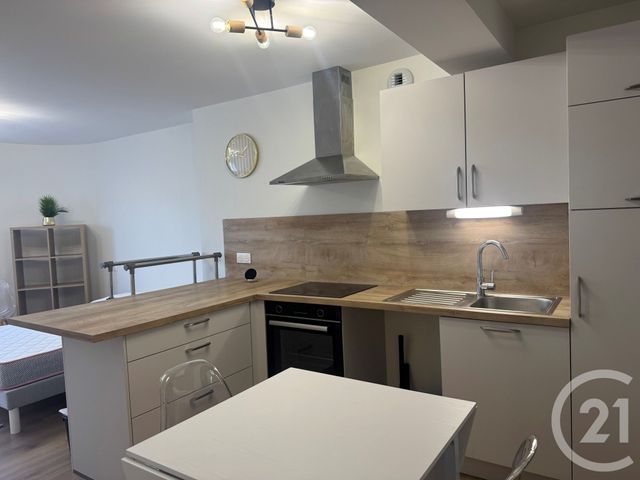 Appartement Studio &agrave; louer - 1 pi&egrave;ce - 31 m2 - Vannes - 56 - BRETAGNE