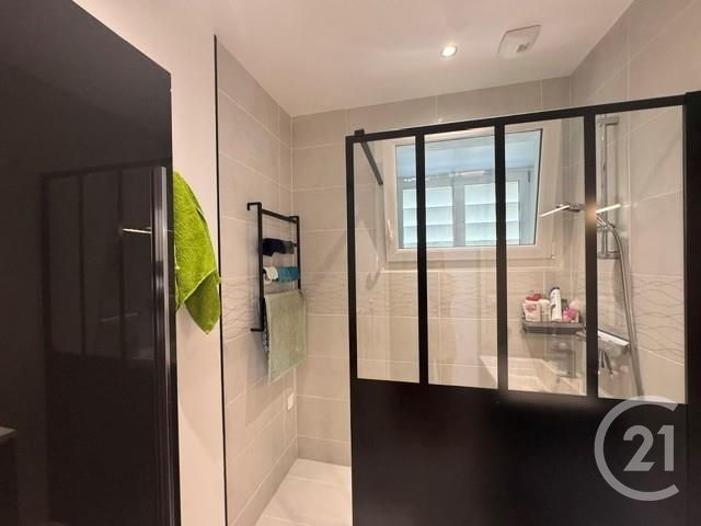 Appartement F4 &agrave; louer - 4 pi&egrave;ces - 75 m2 - Vannes - 56 - BRETAGNE