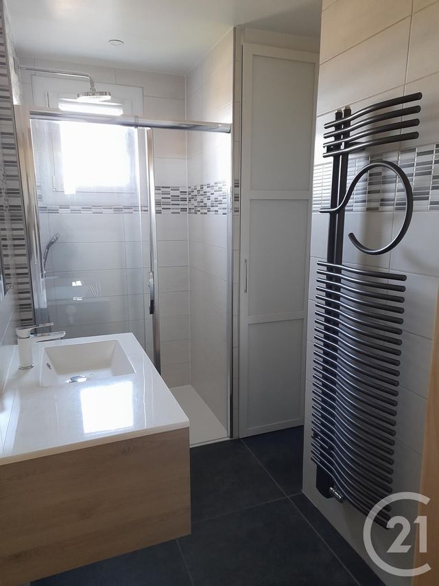 Appartement F3 &agrave; louer - 3 pi&egrave;ces - 48,83 m2 - Vannes - 56 - BRETAGNE