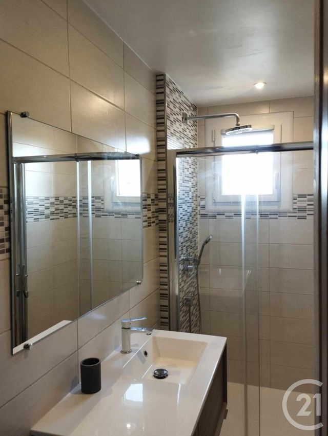 Appartement F3 &agrave; louer - 3 pi&egrave;ces - 48,83 m2 - Vannes - 56 - BRETAGNE