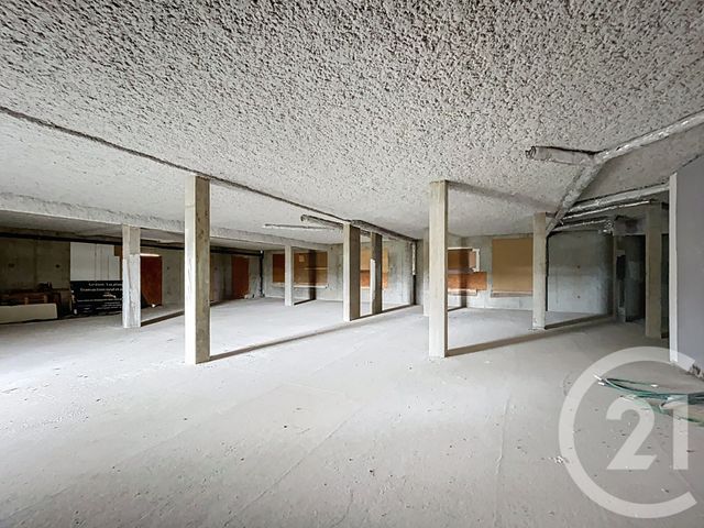 Appartement à vendre - 3 pièces - 261,82 m2 - Bas En Basset - 43 - AUVERGNE