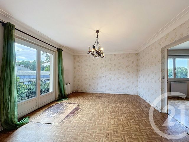 Maison à vendre - 9 pièces - 175,20 m2 - Yssingeaux - 43 - AUVERGNE