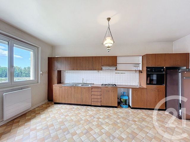 Maison à vendre - 9 pièces - 175,20 m2 - Yssingeaux - 43 - AUVERGNE