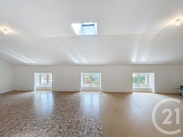 Maison à vendre - 11 pièces - 267 m2 - Yssingeaux - 43 - AUVERGNE