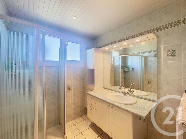 Maison à vendre - 6 pièces - 107,73 m2 - Yssingeaux - 43 - AUVERGNE