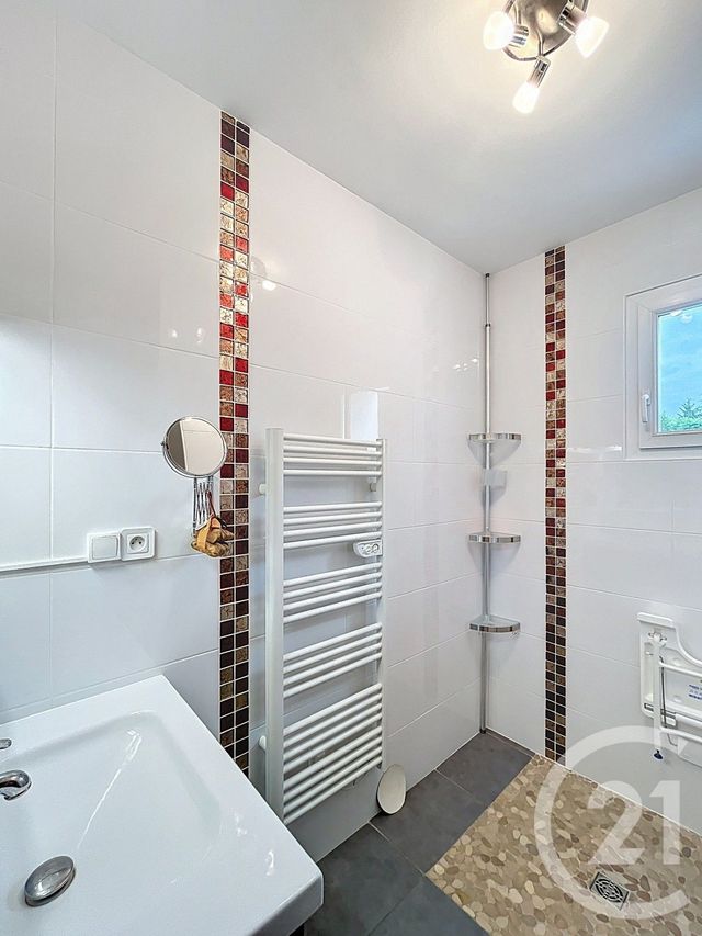 Maison à vendre - 5 pièces - 113,77 m2 - Montfaucon En Velay - 43 - AUVERGNE