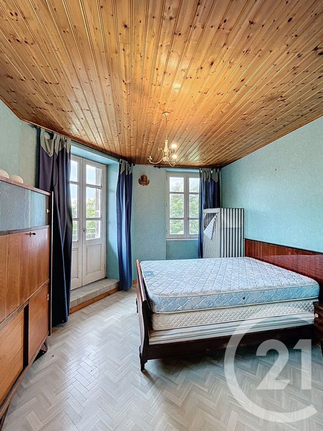 Maison à vendre - 6 pièces - 143 m2 - Yssingeaux - 43 - AUVERGNE