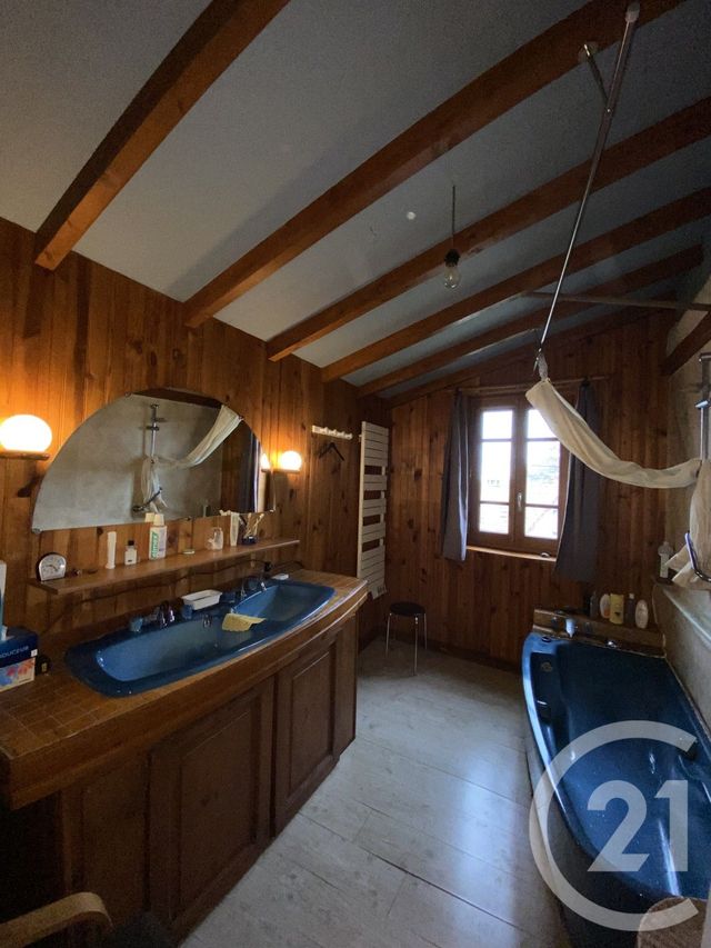 Maison à vendre - 4 pièces - 115,99 m2 - Yssingeaux - 43 - AUVERGNE