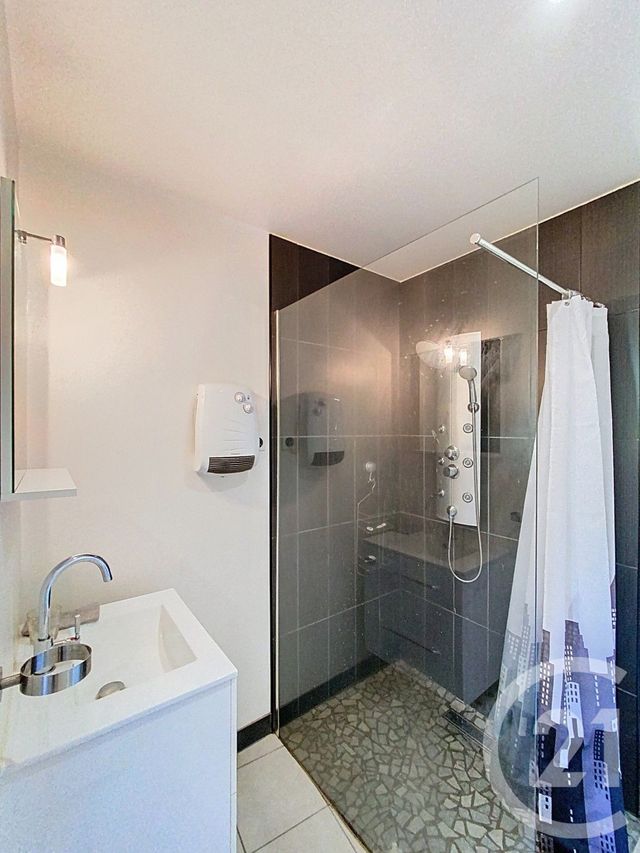 Maison à vendre - 5 pièces - 185 m2 - Yssingeaux - 43 - AUVERGNE