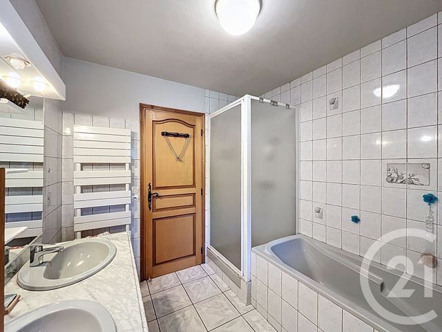 Maison &agrave; vendre - 8 pi&egrave;ces - 183 m2 - Le Pertuis - 43 - AUVERGNE