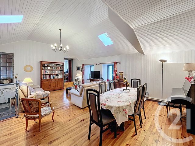 Maison &agrave; vendre - 8 pi&egrave;ces - 183 m2 - Le Pertuis - 43 - AUVERGNE