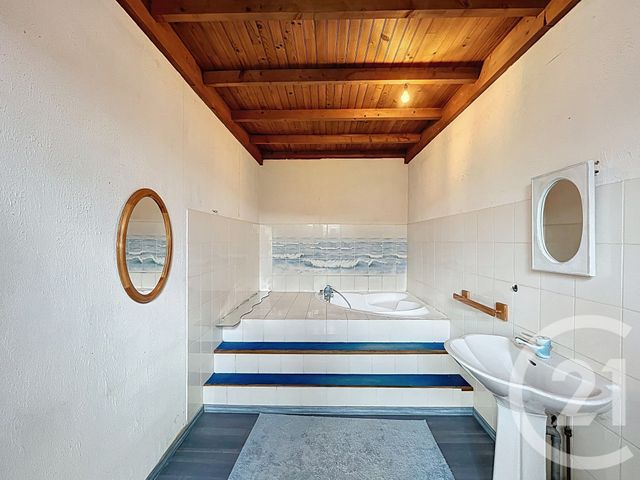 Maison &agrave; vendre - 11 pi&egrave;ces - 264,06 m2 - La Seauve Sur Semene - 43 - AUVERGNE