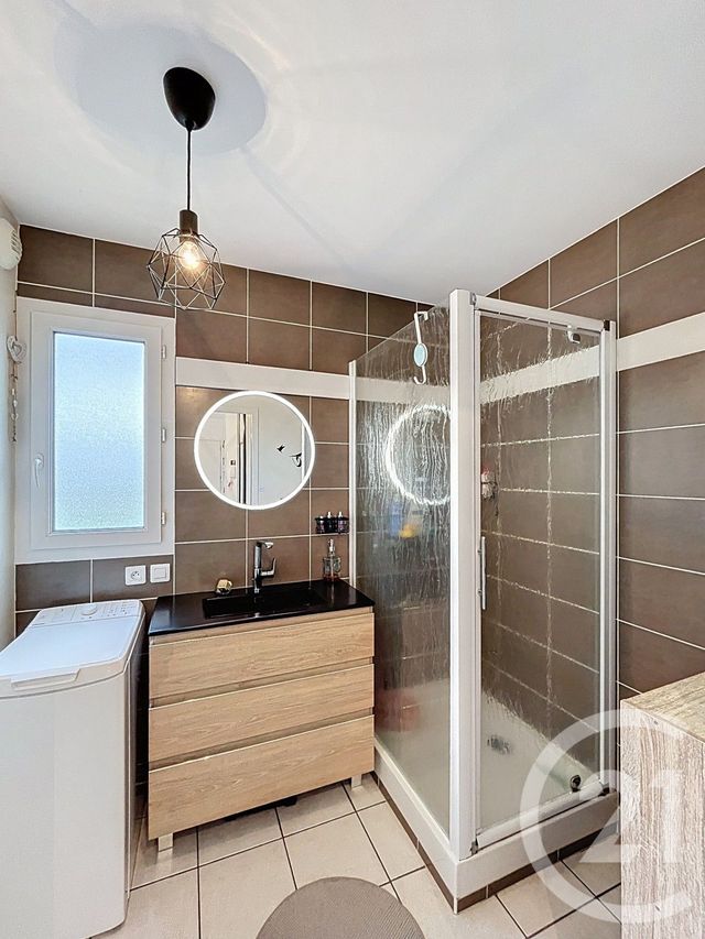 Appartement T3 à vendre - 3 pièces - 71,95 m2 - Yssingeaux - 43 - AUVERGNE