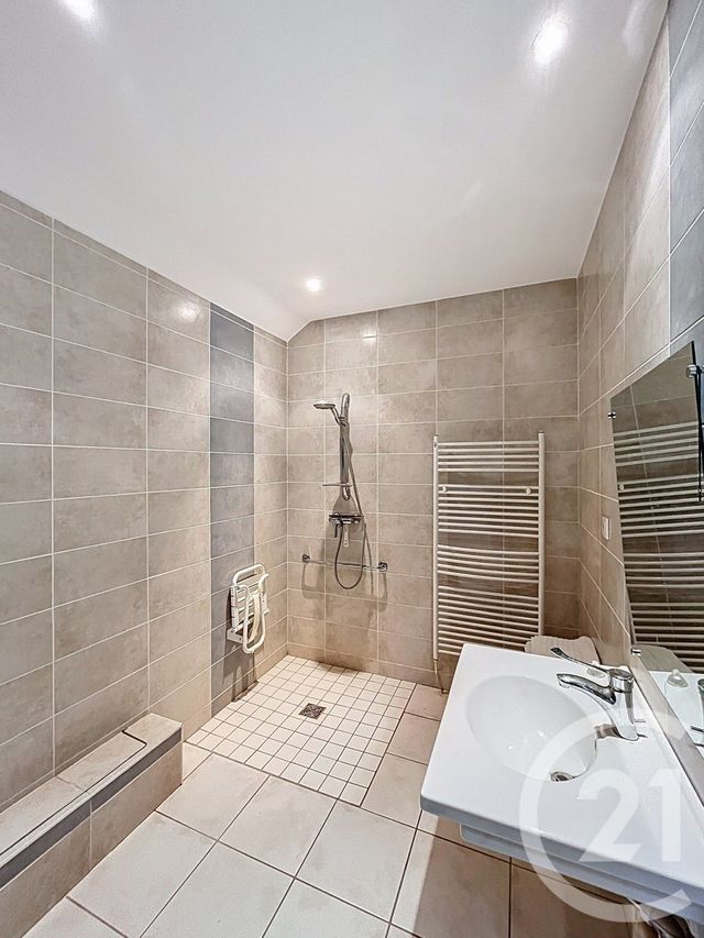 Maison &agrave; vendre - 8 pi&egrave;ces - 164 m2 - Le Pertuis - 43 - AUVERGNE