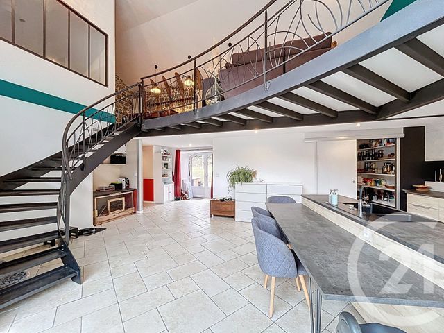 Maison &agrave; vendre - 5 pi&egrave;ces - 195 m2 - Yssingeaux - 43 - AUVERGNE