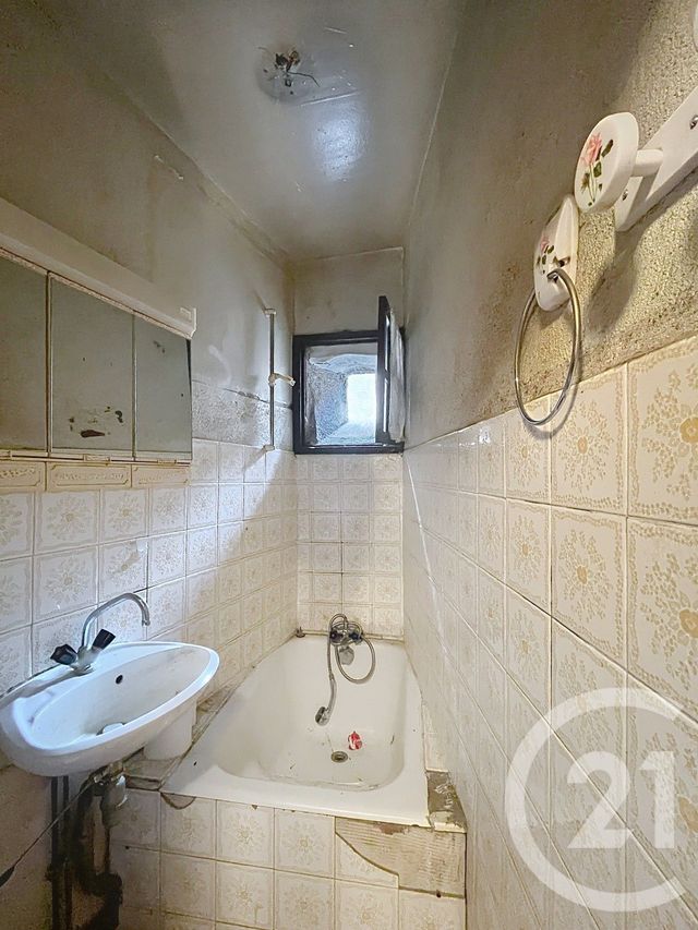 Maison &agrave; vendre - 10 pi&egrave;ces - 280 m2 - Monistrol Sur Loire - 43 - AUVERGNE