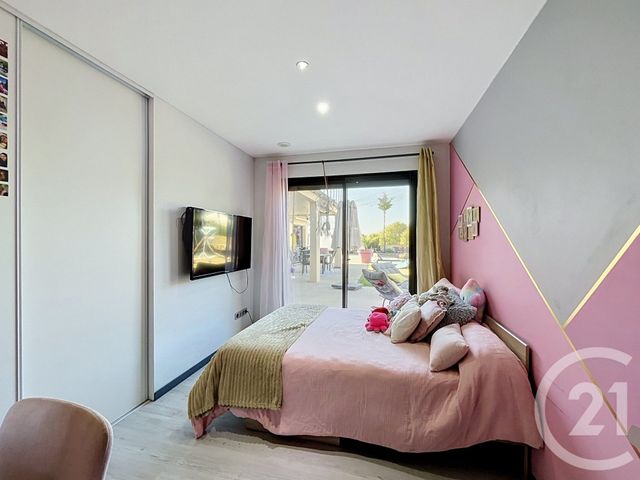 Maison &agrave; vendre - 9 pi&egrave;ces - 341 m2 - Ste Sigolene - 43 - AUVERGNE