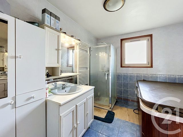 Maison &agrave; vendre - 6 pi&egrave;ces - 160,57 m2 - Montfaucon En Velay - 43 - AUVERGNE