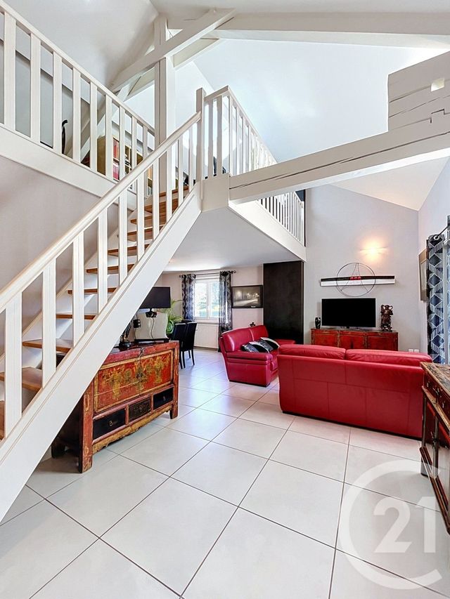 Maison &agrave; vendre - 7 pi&egrave;ces - 222,64 m2 - Monistrol Sur Loire - 43 - AUVERGNE