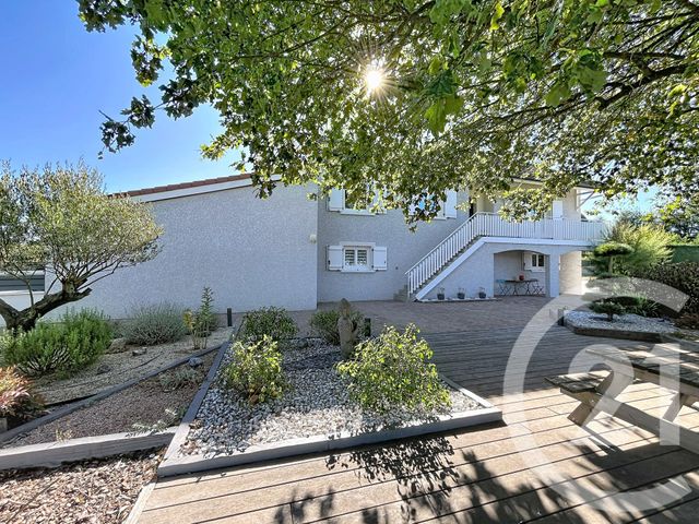 Maison &agrave; vendre - 7 pi&egrave;ces - 222,64 m2 - Monistrol Sur Loire - 43 - AUVERGNE