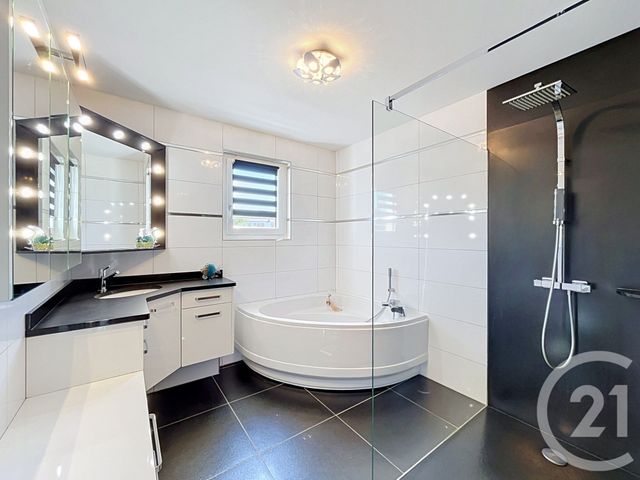 Maison &agrave; vendre - 7 pi&egrave;ces - 222,64 m2 - Monistrol Sur Loire - 43 - AUVERGNE