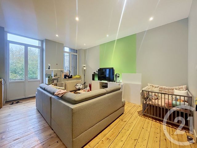 Appartement T3 &agrave; vendre - 3 pi&egrave;ces - 76 m2 - Ste Sigolene - 43 - AUVERGNE